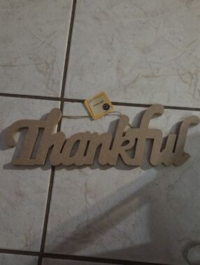 Thankful Wooden Script Sign - Natural Beige